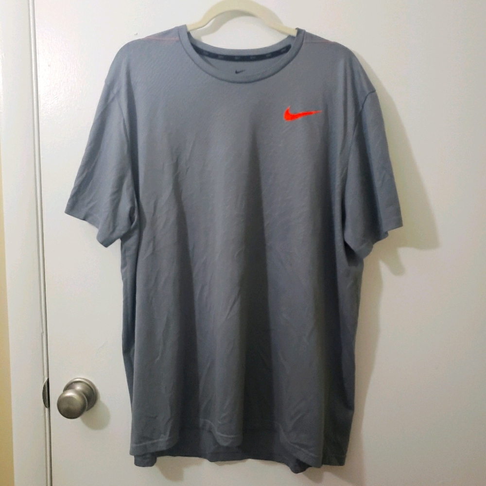 Nike T-Shirt